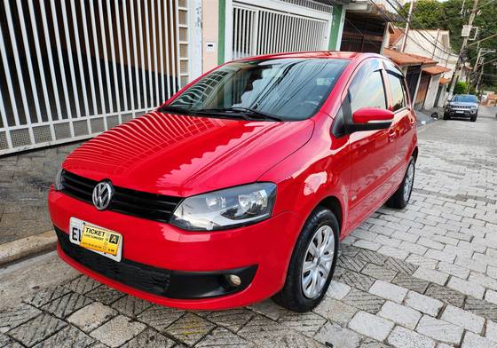 VOLKSWAGEN FOX 1.0 MI 8V FLEX 4P MANUAL VOLKSWAGEN FOX 1.0 MI 8V FLEX 4P MANUAL